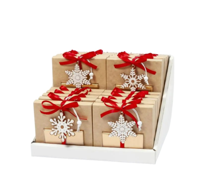 colgantes copos de navidad en cajitas con chocolatinas como regalo de navidad